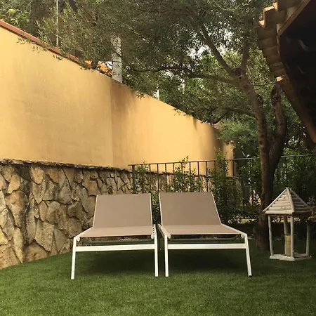 With Garden - Con Giardino